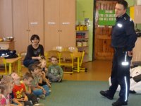 Wizyta zabrzańskich policjantów w przedszkolu nr 35 w Zabrzu