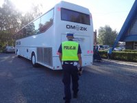 Kontrola autokarów przeprowadzona przez policjantów zabrzańskiej drogówki