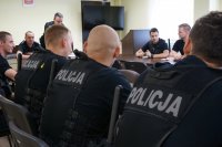 Policjanci zabrzańskiej komendy biorący udział w odprawie do służby w ramach zabezpieczenia Światowych Dni Młodzieży 2016