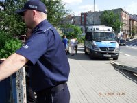 Policjanci podczas zabezpieczenia meczu pomiędzy drużynami Górnika Zabrze i Wisły Kraków