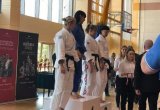 Zabrzańska policjantka Izabela Herdzik na podium podczas Mistrzostw Służb mundurowych w Judo