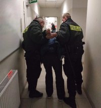 Słuchacze Szkoły Policji w Katowicach podczas wspólnych patroli z zabrzańskimi policjantami