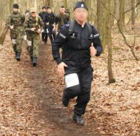 Zabrzańscy policjanci podczas X Półmaratonu Komandosa WAT