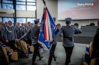 Policjanci biorący udział w uroczystościach odznaczenia medalami Za Długoletnią Służbę i Za Zasługi dla Policji
